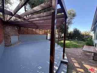 676 Bienveneda Ave - Photo 3 of 8