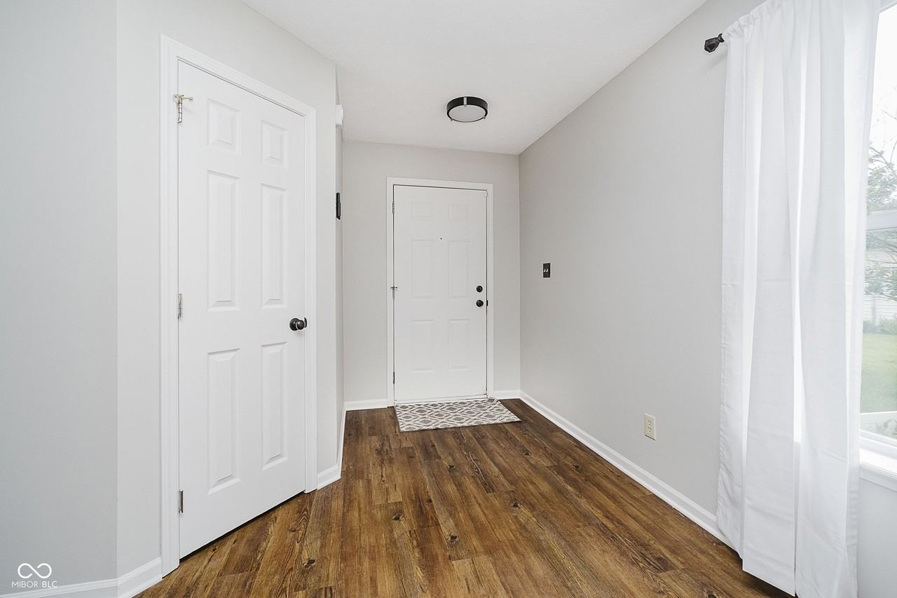 21 Wyndham Dr - Photo 4 of 28