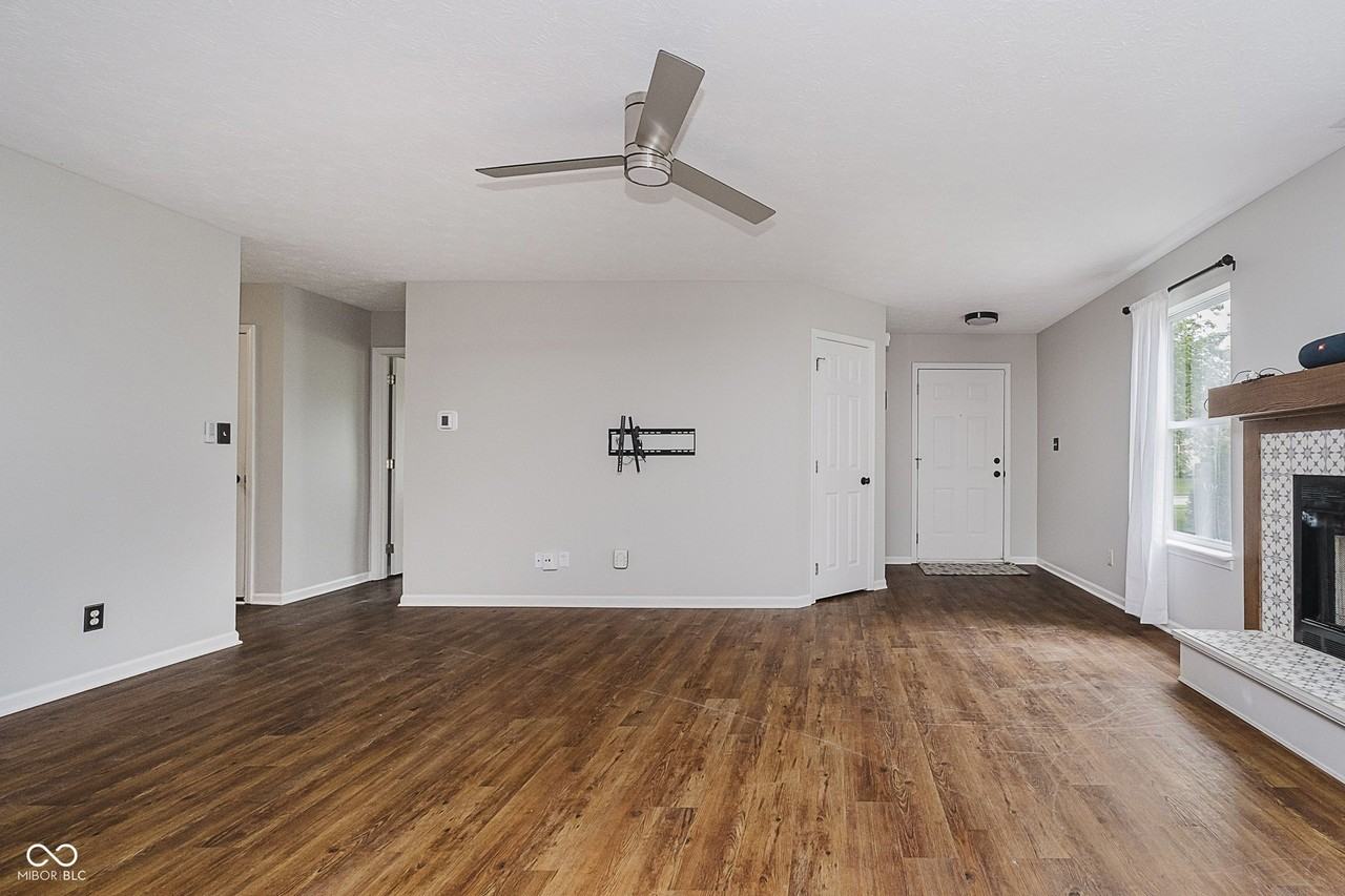 21 Wyndham Dr - Photo 7 of 28
