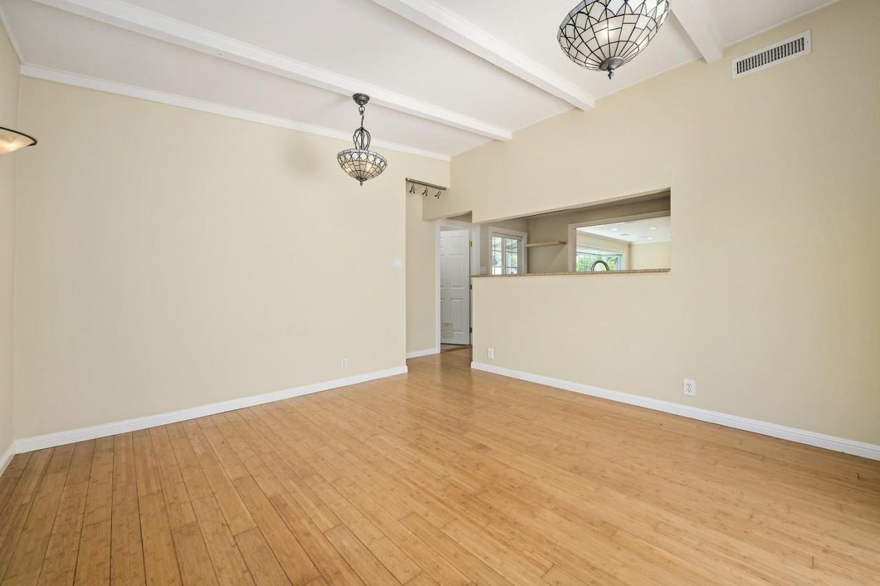 3419 Flora Vista Ave - Photo 6 of 18