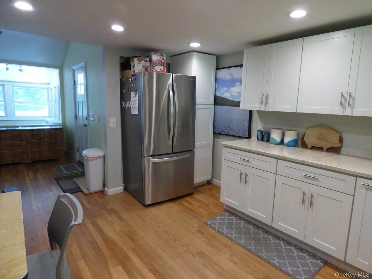 156 Brook Trl - Photo 3 of 14