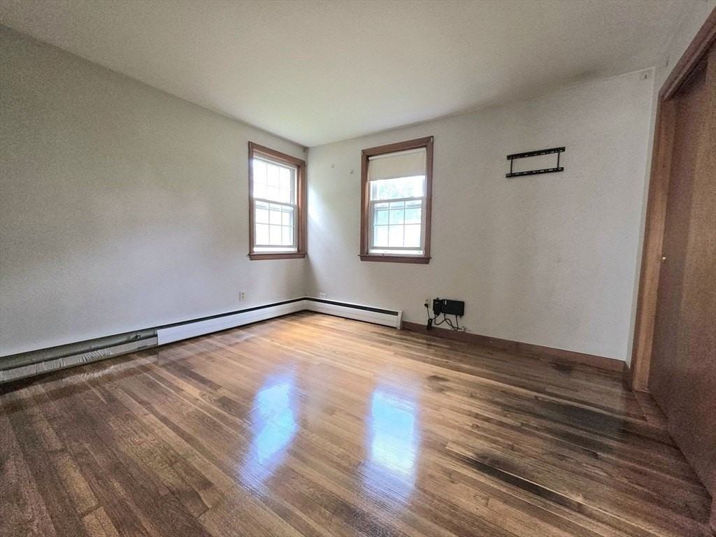 27 Cross St #1 - Photo 4 of 12
