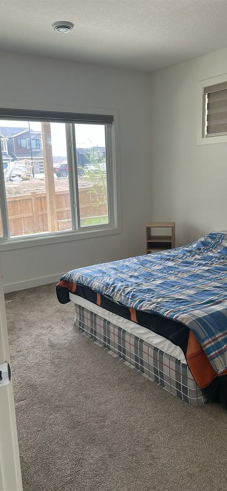 196 Ambleside Crescent Northwest - Photo 2 of 12