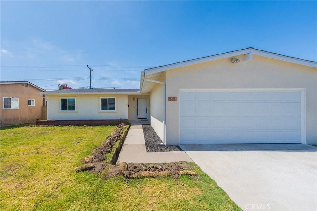 9230 Larkspur Dr - Photo 2 of 25
