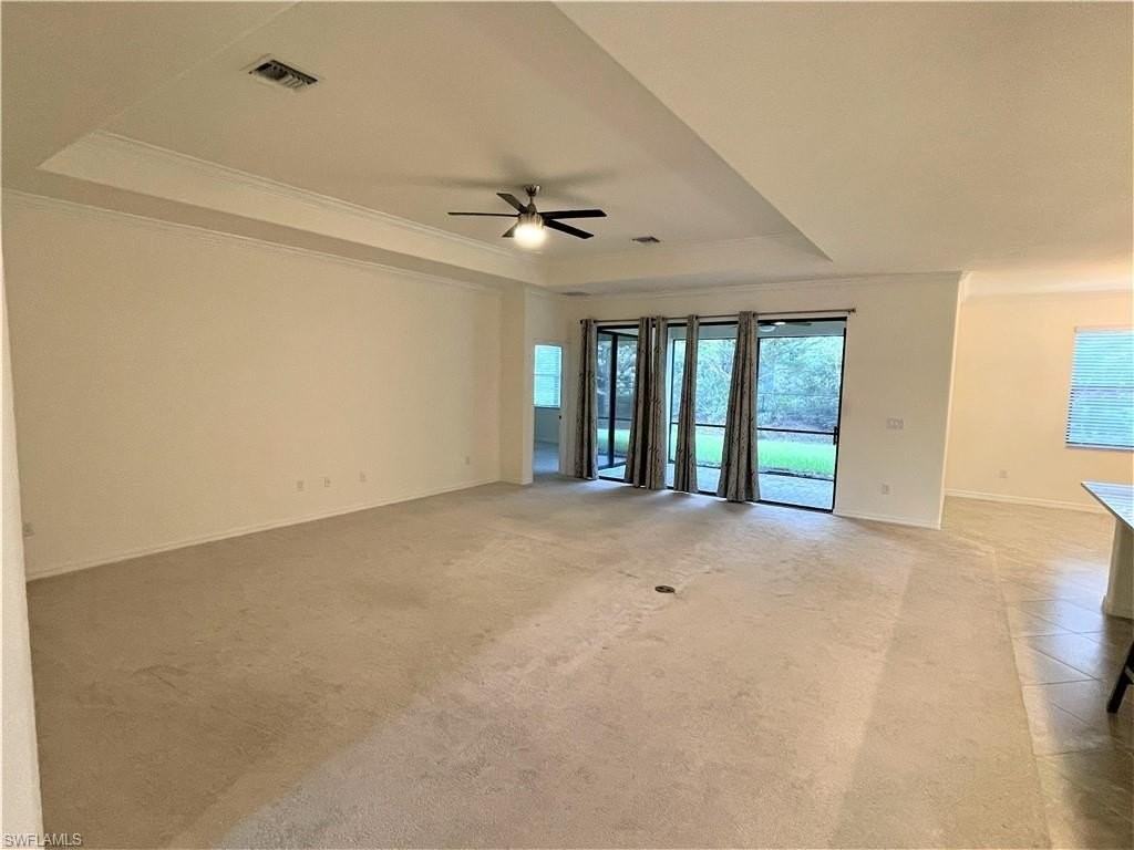 9353 Glenforest Dr - Photo 3 of 33