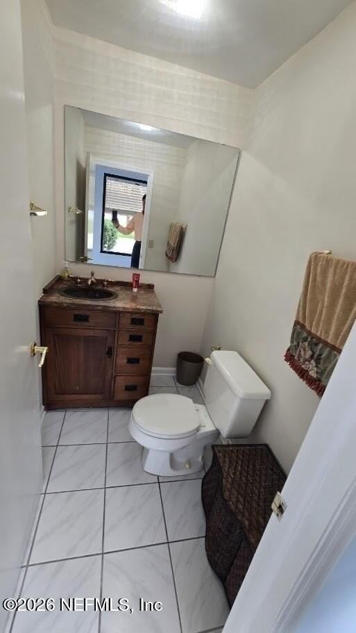 12556 Joda Ln E - Photo 3 of 18