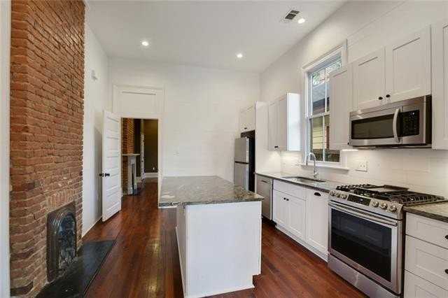 3437 Baronne St - Photo 4 of 10