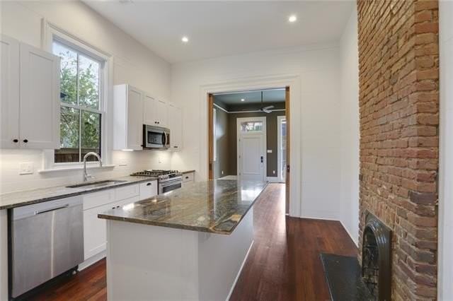 3437 Baronne St - Photo 5 of 10