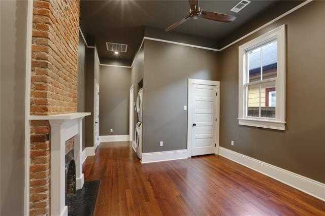 3437 Baronne St - Photo 6 of 10