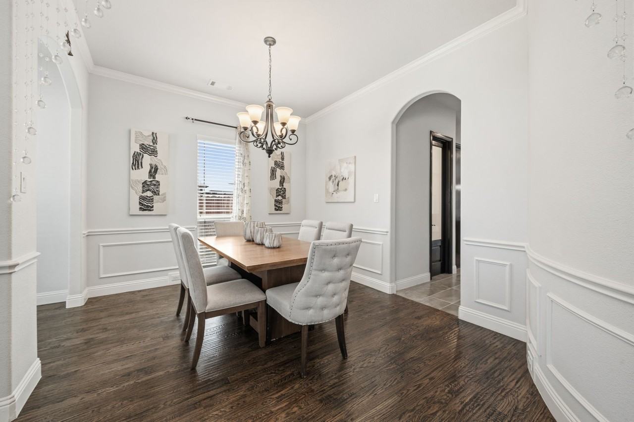 12995 Llano Ave - Photo 5 of 40