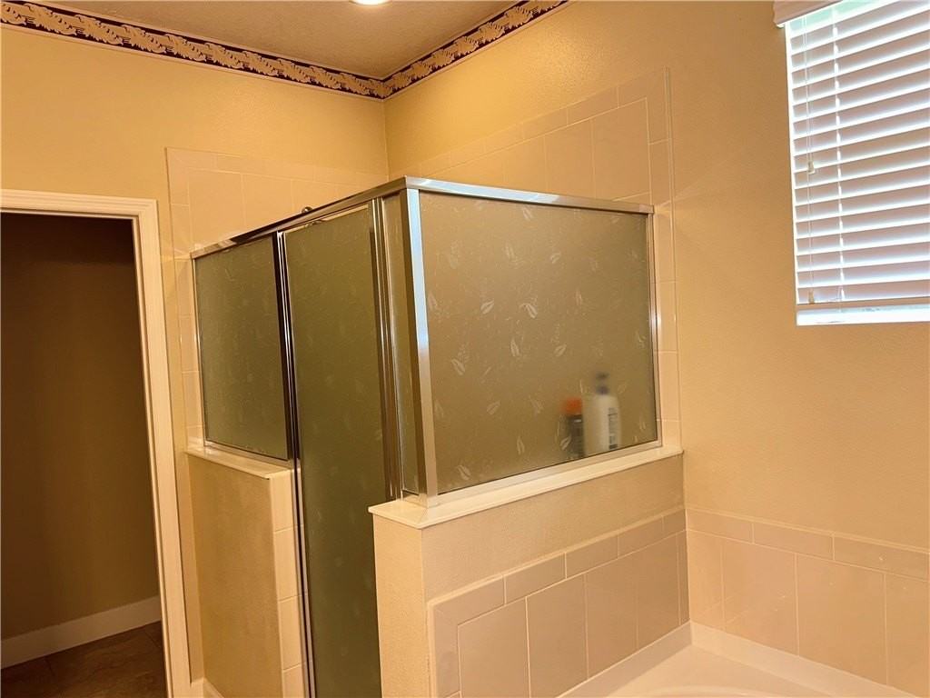 4667 Ashley Lake Cir - Photo 6 of 17