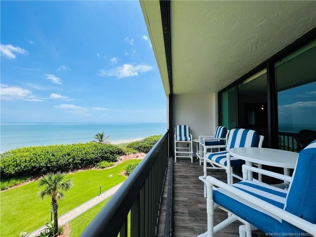 8880 S Ocean Dr #402