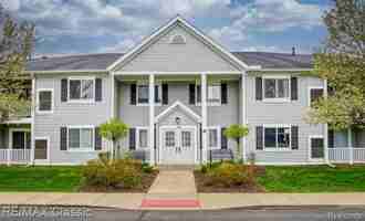 featured image of 1155 S Lake Dr #57