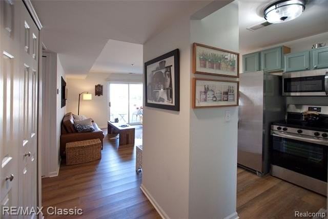 1155 S Lake Dr #57 - Photo 3 of 20
