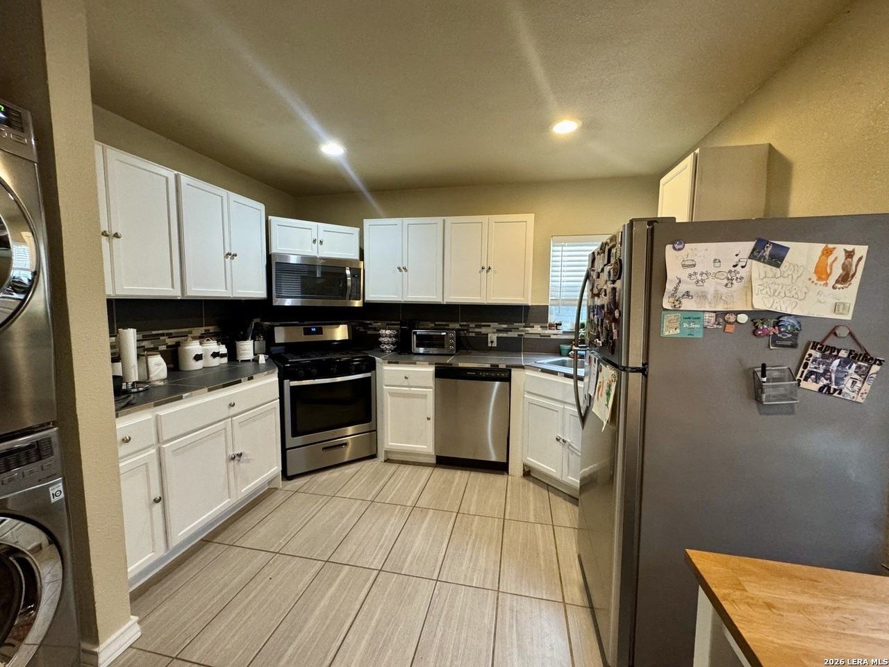 210 Haggin St - Photo 6 of 9