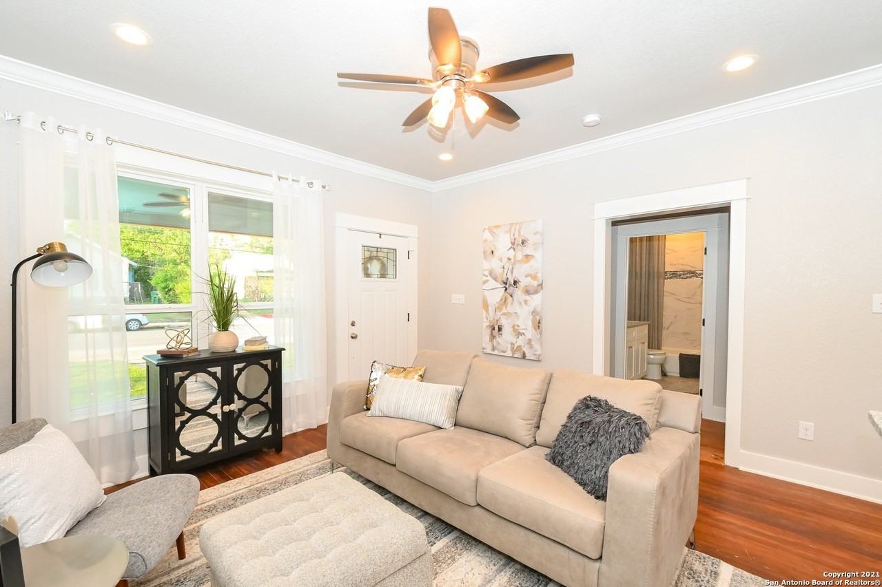 523 Porter St - Photo 7 of 35