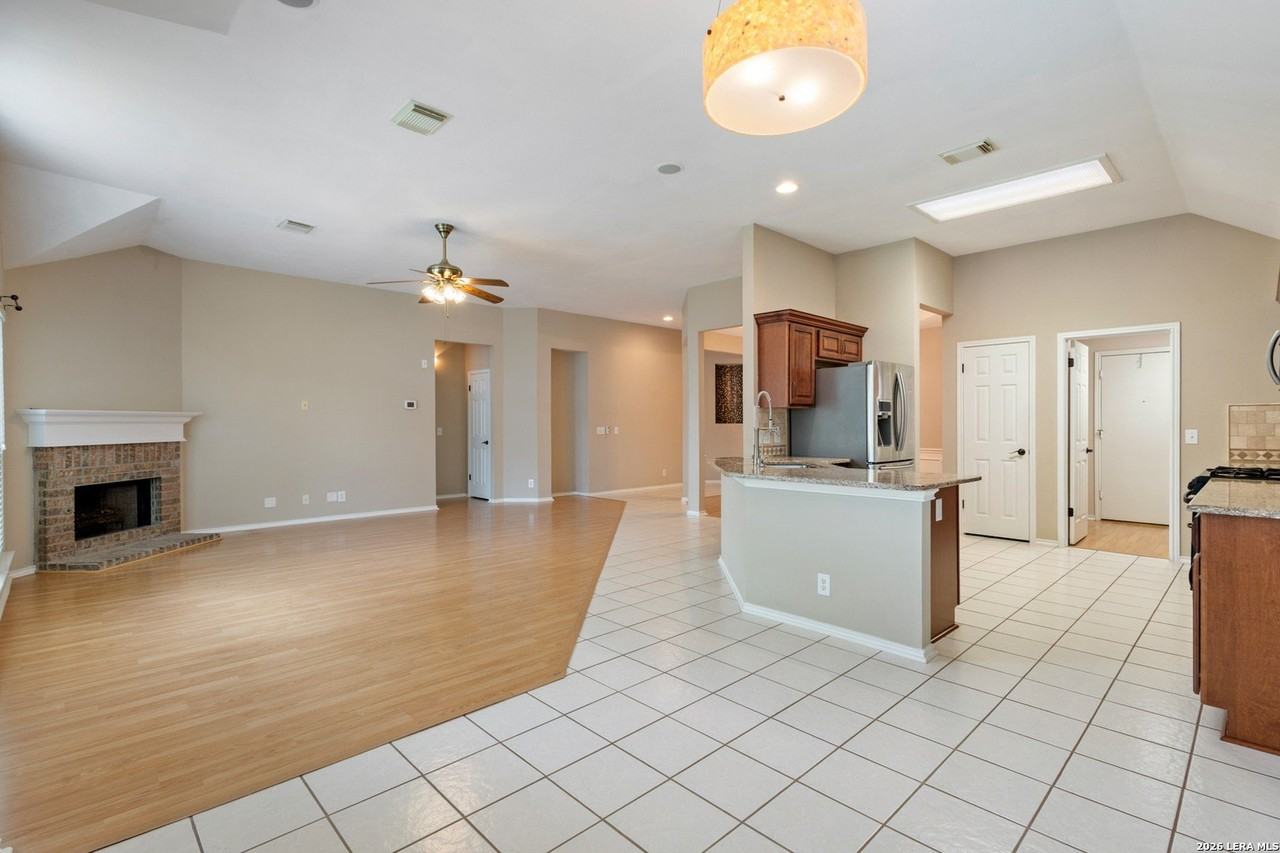 3027 Sable Xing - Photo 5 of 22