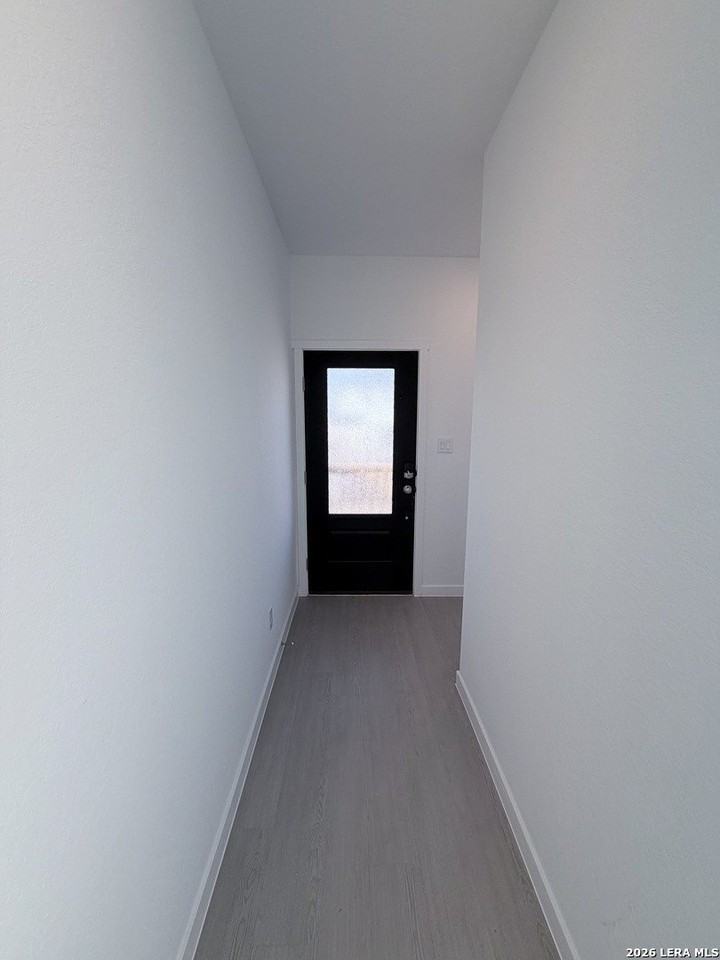 245 Inyo St - Photo 4 of 40