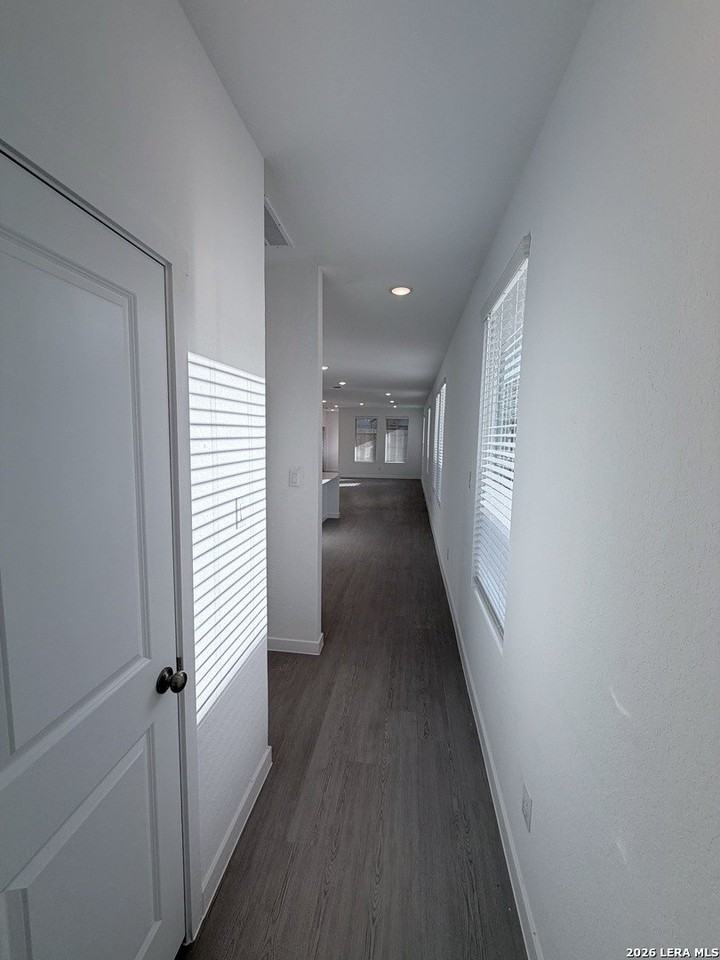 245 Inyo St - Photo 6 of 40