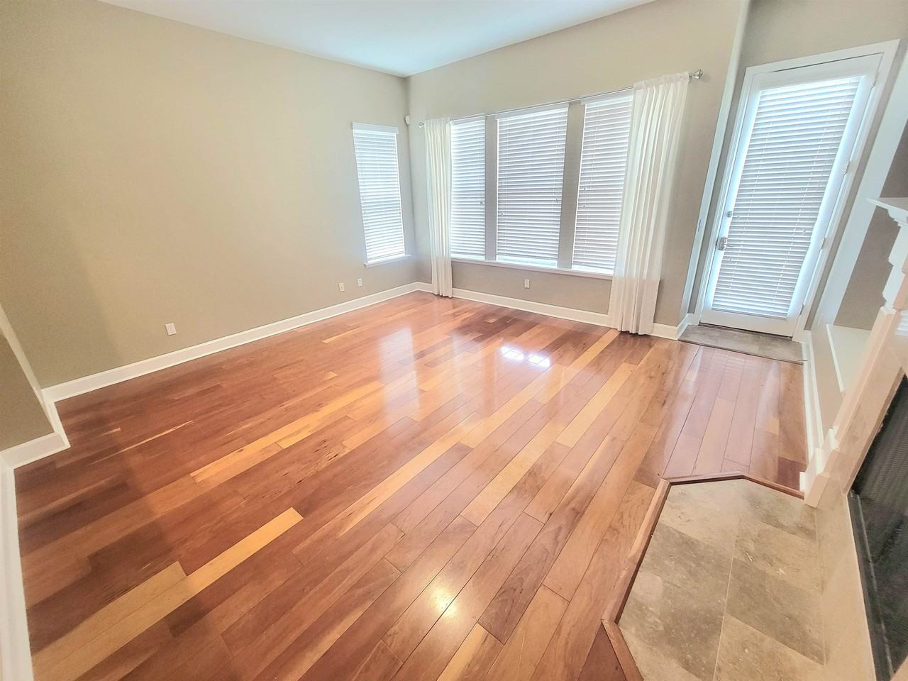 2482 Goldenrod Way - Photo 6 of 39