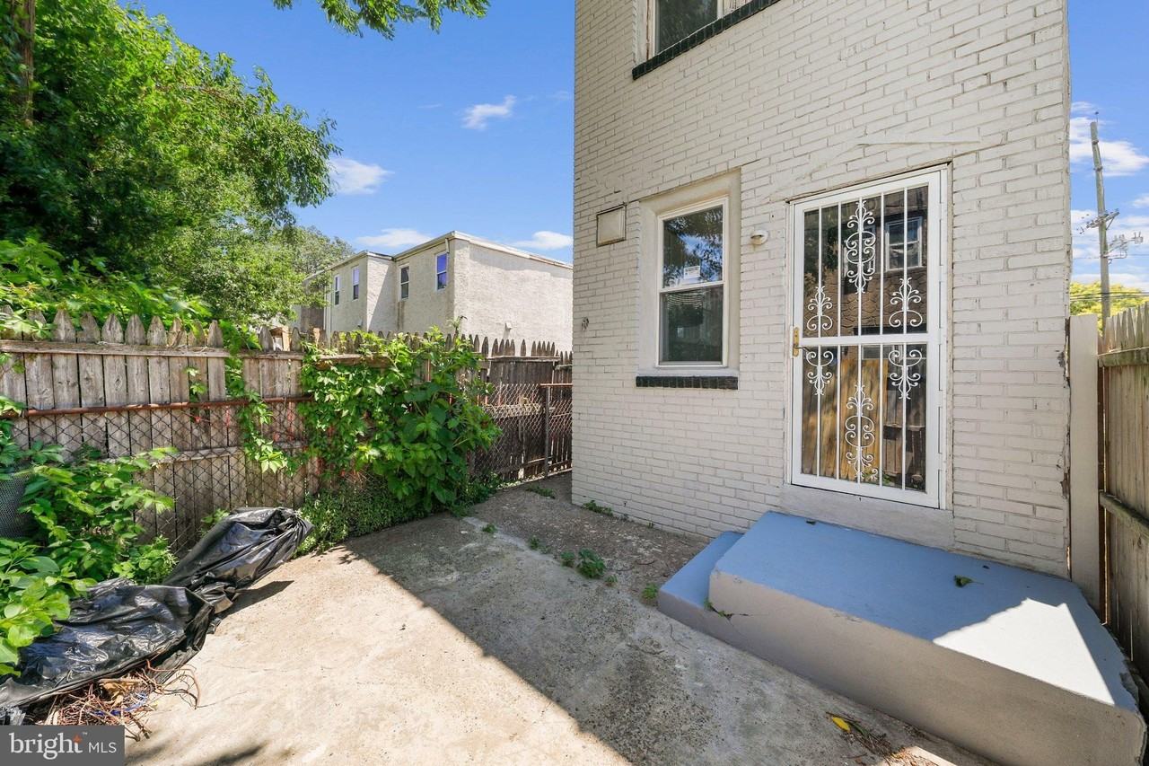 603 Pine St #1 - Photo 2 of 12