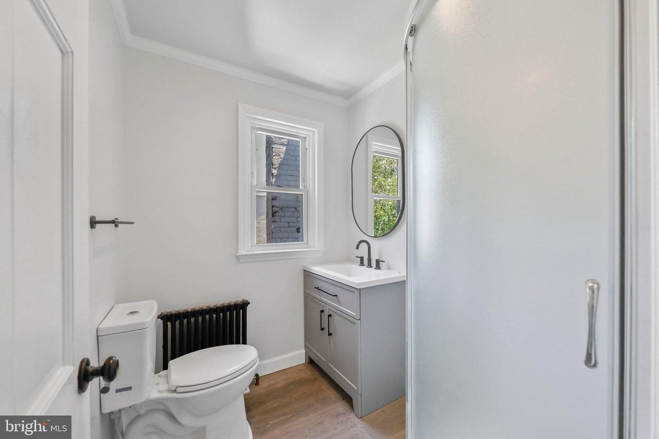 603 Pine St #1 - Photo 5 of 12