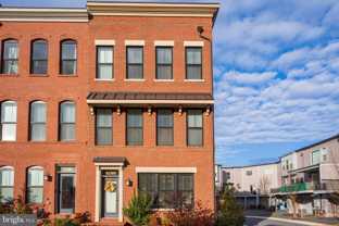42365 Zebulon Sq - Photo 1 of 1