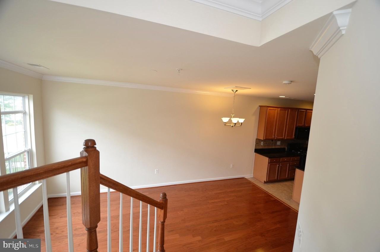 9612 Wigfall Way - Photo 5 of 30
