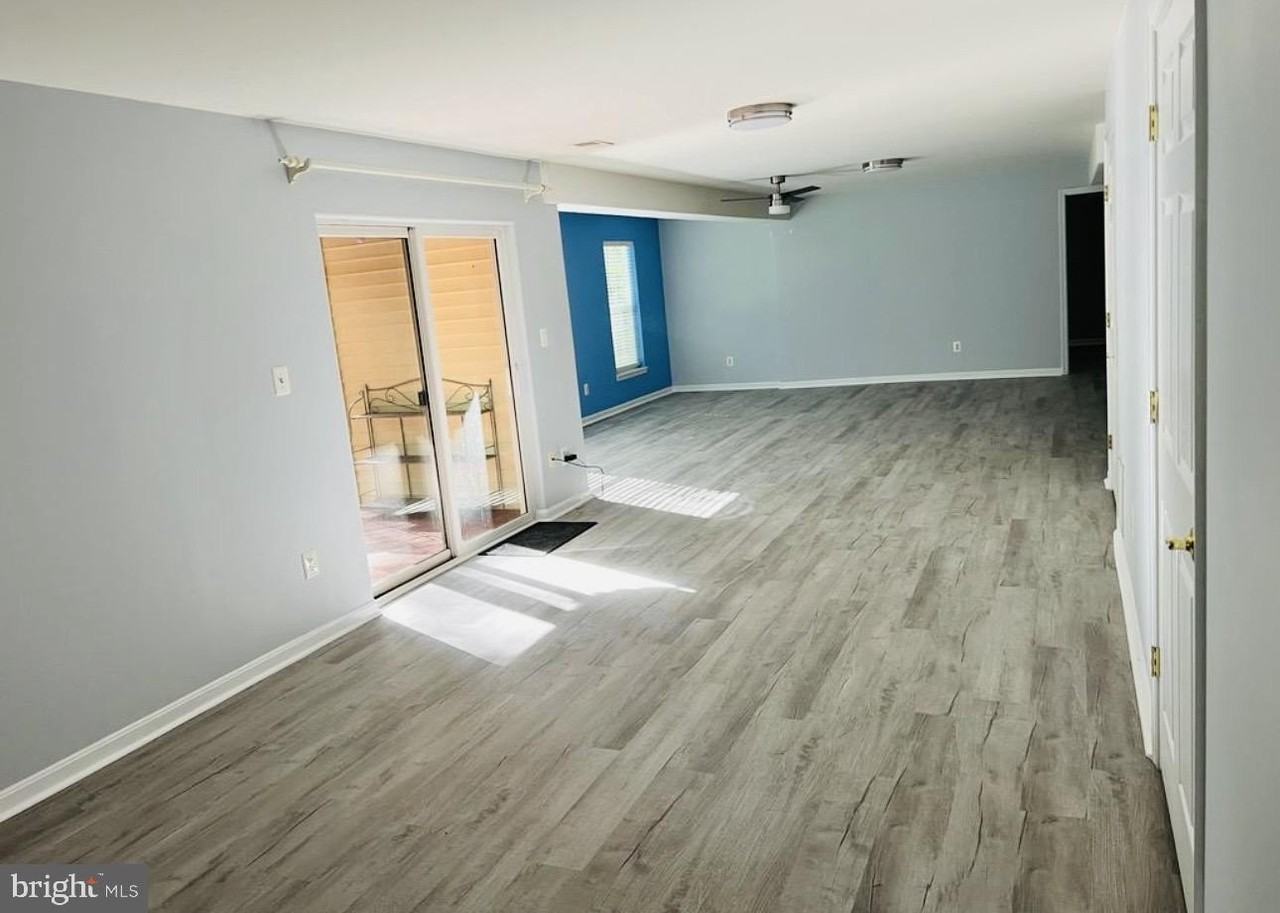 10581 Pineview Rd - Photo 3 of 16