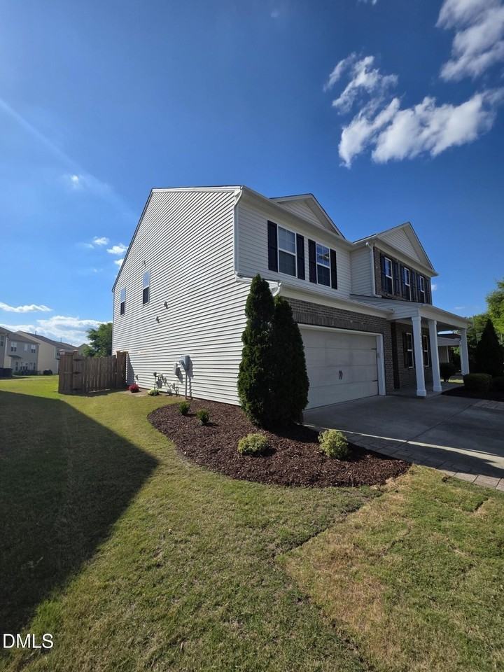 4209 Auburn Hills Dr - Photo 2 of 47