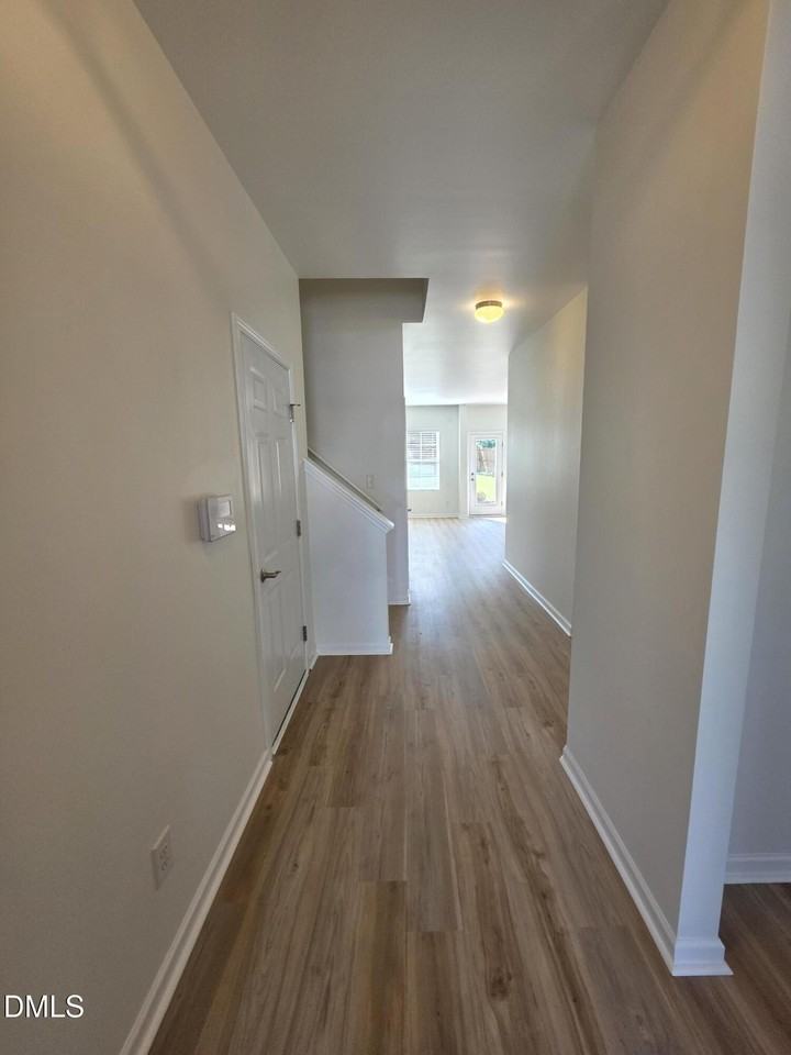 4209 Auburn Hills Dr - Photo 5 of 47