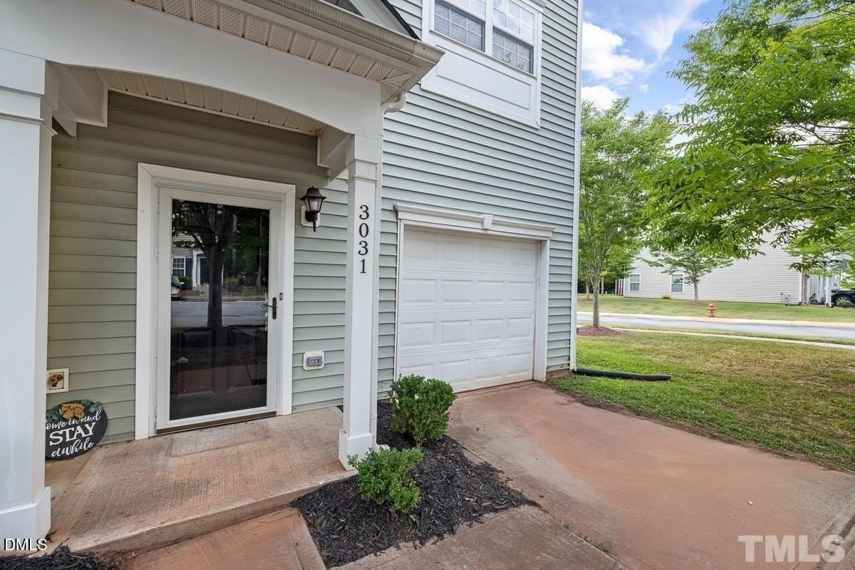 3031 Courtney Creek Blvd - Photo 2 of 28