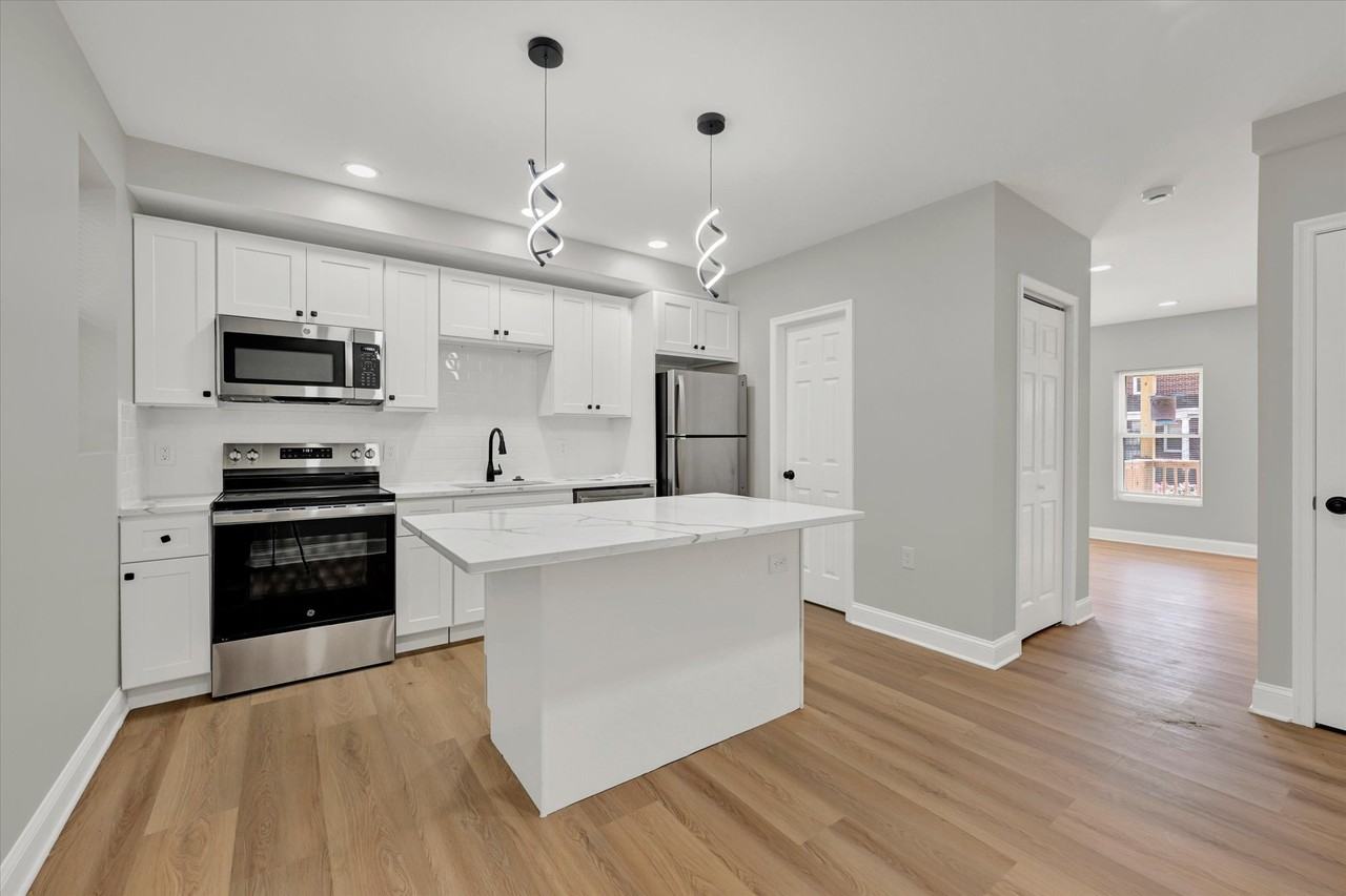 3722 Beehler Ave #1 - Photo 4 of 12