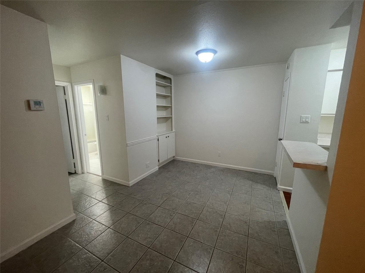 5550 N Braeswood Blvd - Photo 7 of 10