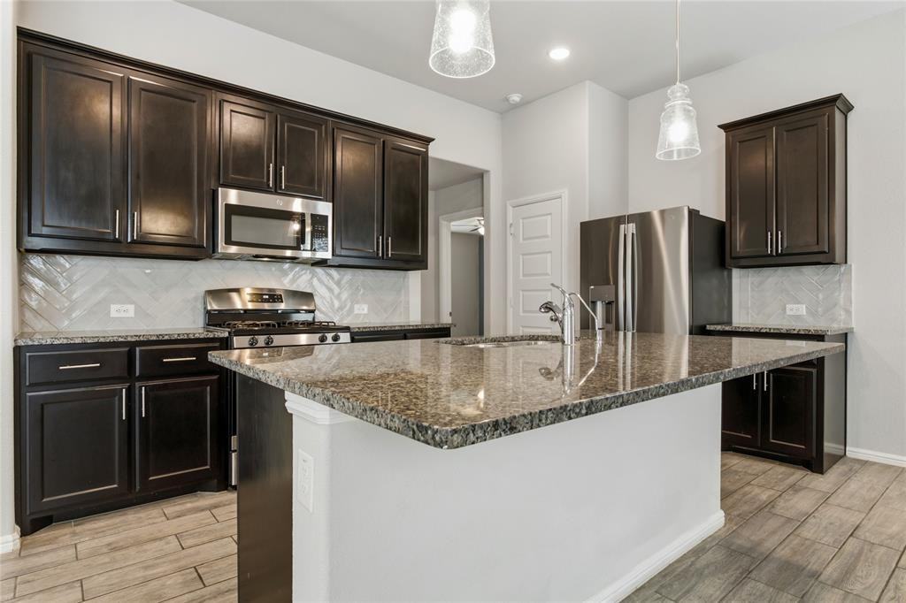 14009 Danesdale Dr - Photo 7 of 26