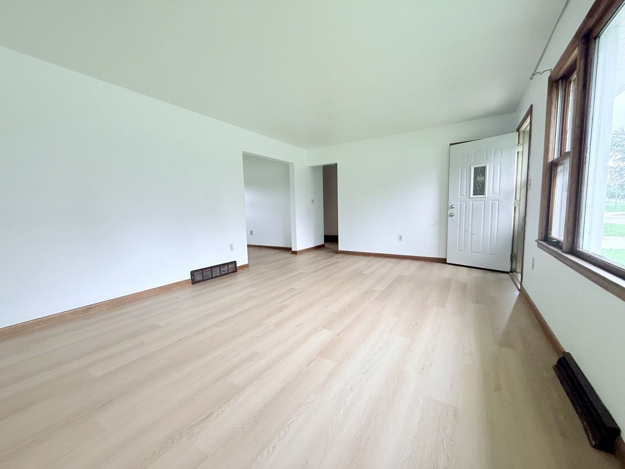 3213 Panther Lane - Photo 4 of 14