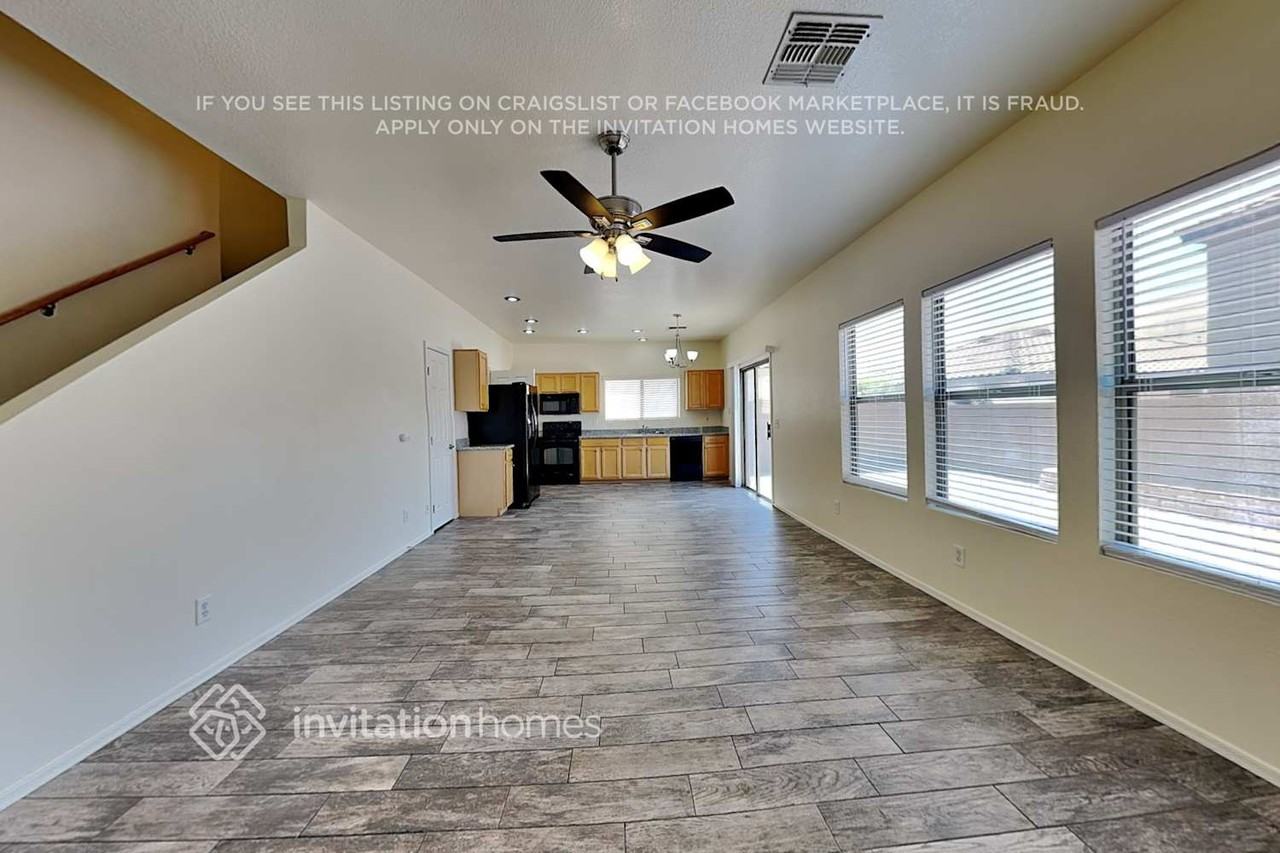 3454 S Bowman Rd - Photo 4 of 19