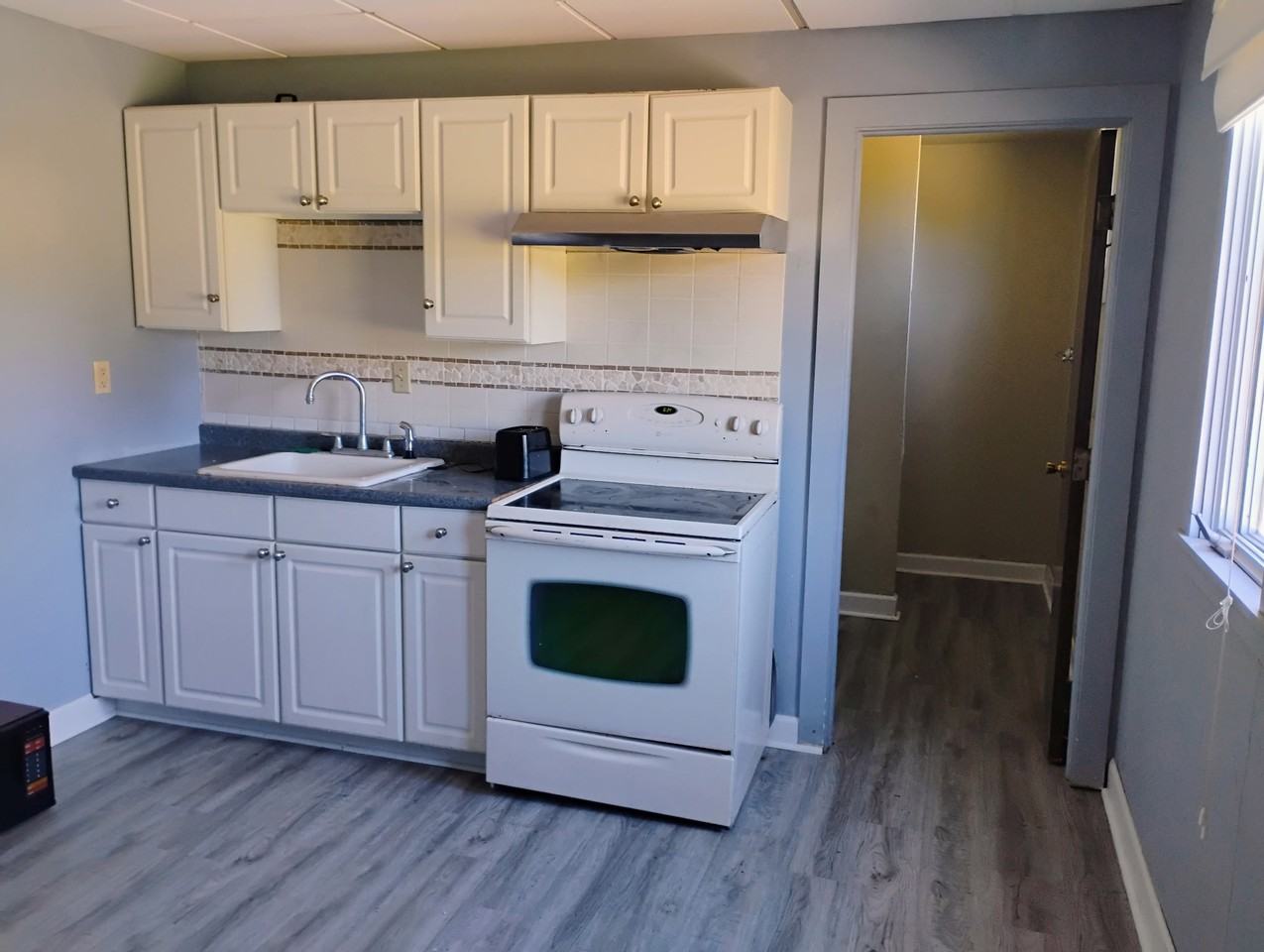 6410 Normandy Dr #1 - Photo 3 of 10
