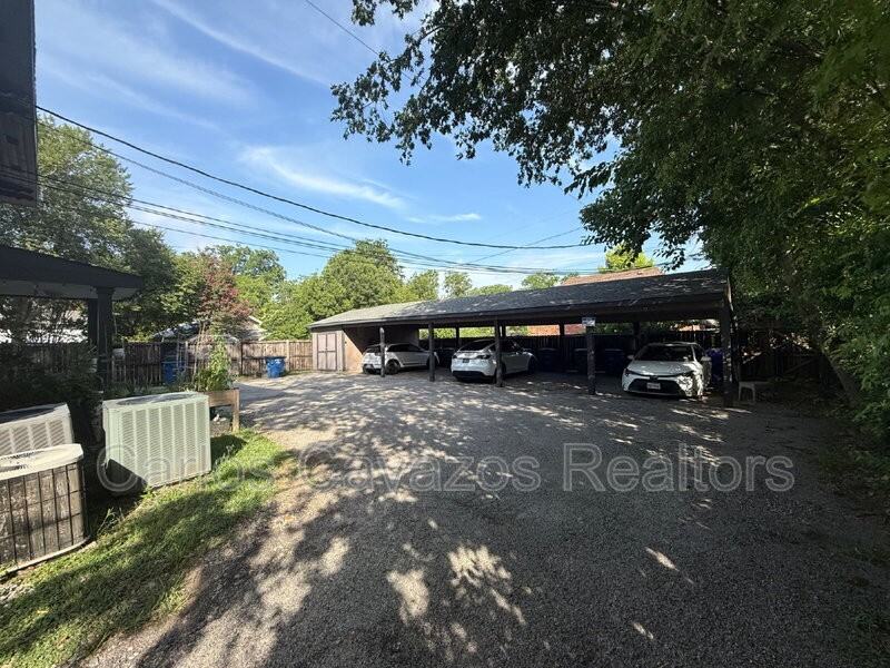 5803 Tremont St #C - Photo 5 of 15