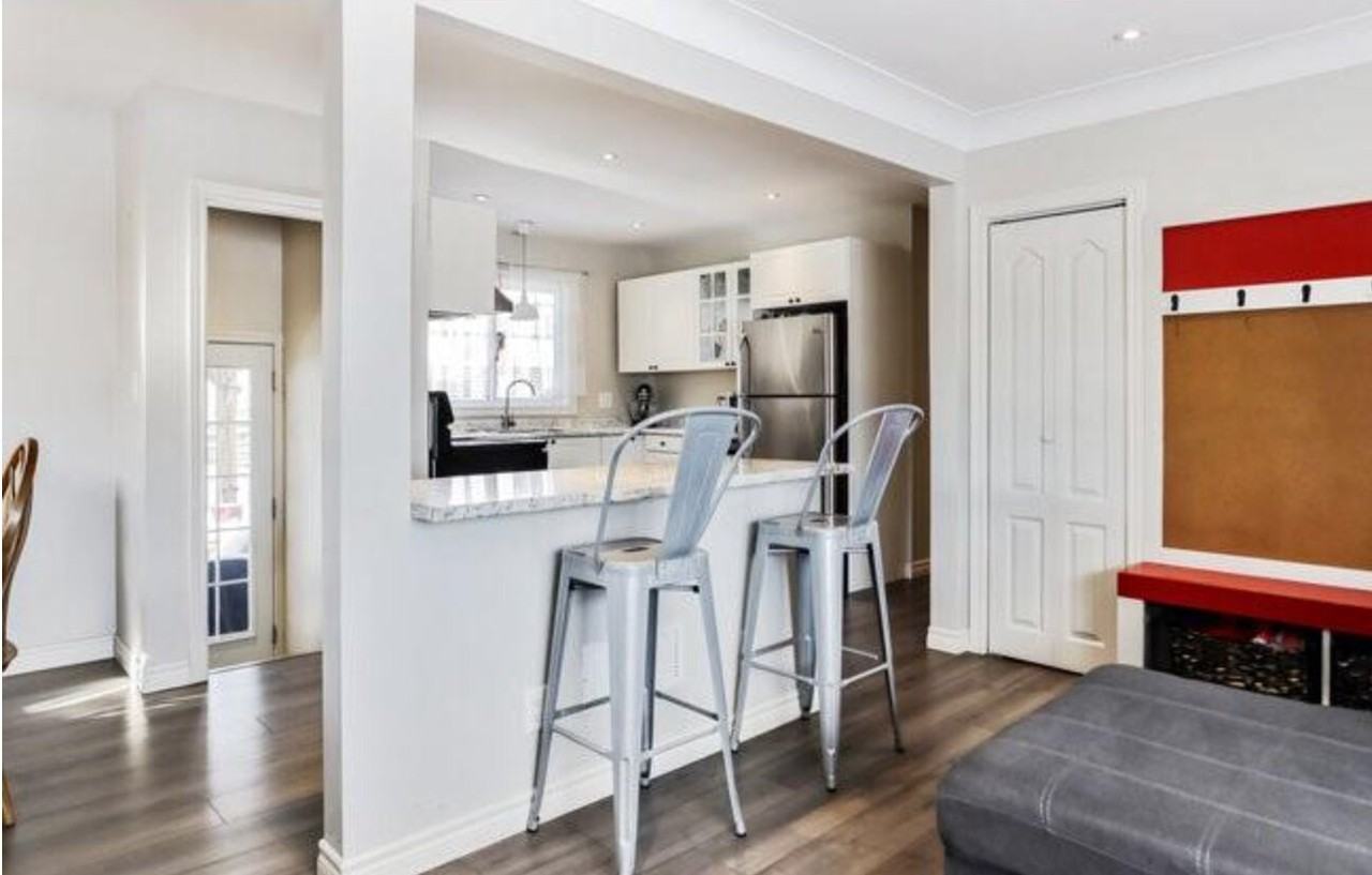 105 Harold Ave - Photo 7 of 18