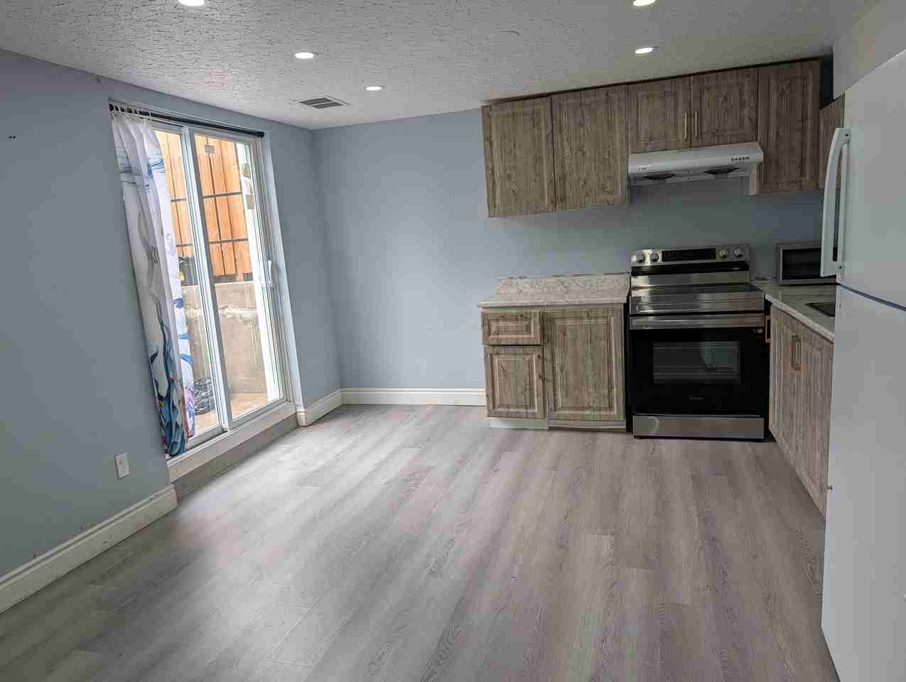 118 Mercer Rd - Photo 6 of 16