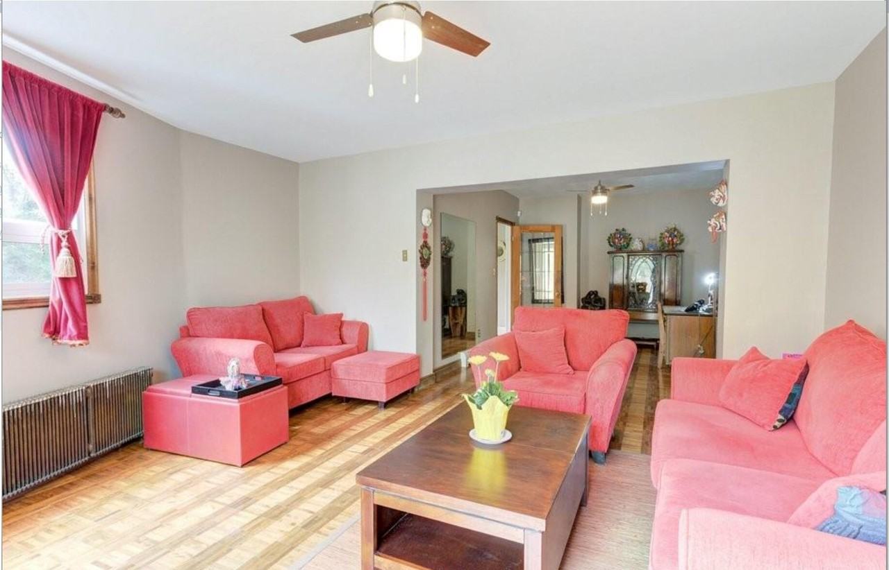 296 Patricia Ave - Photo 3 of 14