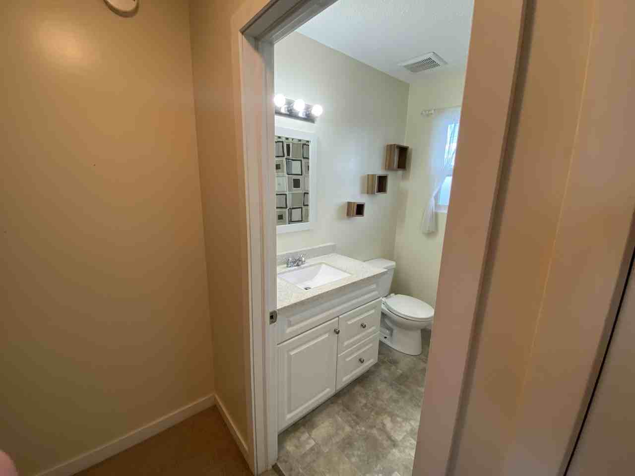 10435 58 Ave Nw - Photo 7 of 50