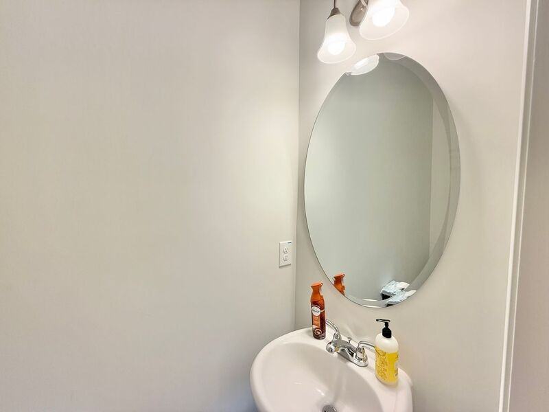 5244 Calhoun Pl - Photo 7 of 22