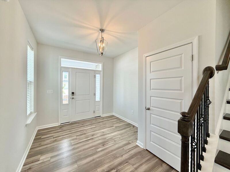 150 Cherry Blossom Ct - Photo 2 of 47