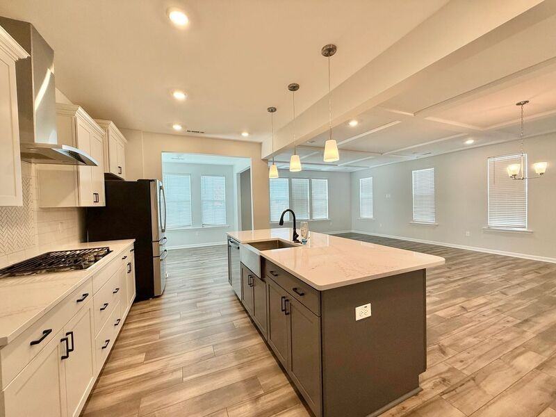150 Cherry Blossom Ct - Photo 4 of 47