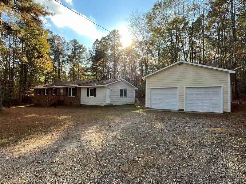 13009 Creedmoor Rd - Photo 2 of 29
