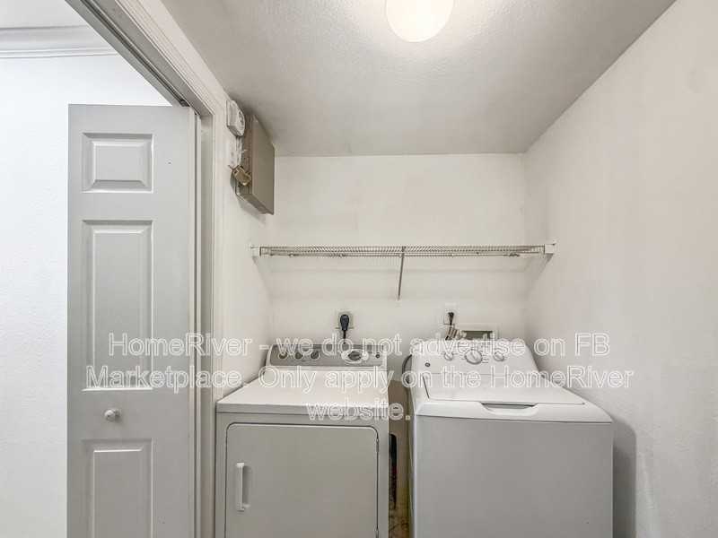 6426 Emerald Dunes Dr #306 - Photo 4 of 19