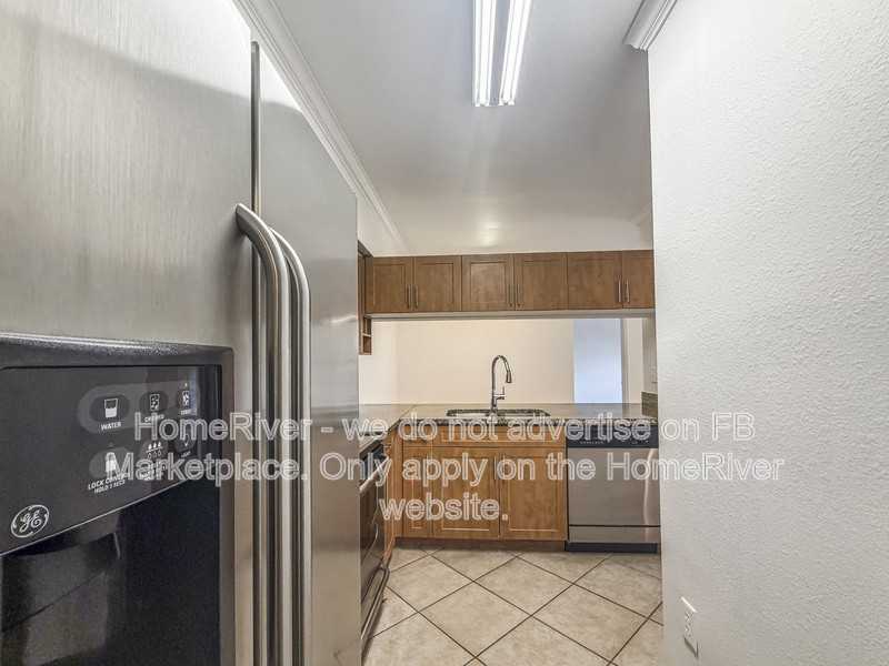 6426 Emerald Dunes Dr #306 - Photo 6 of 19