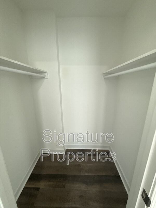 2711 Detroit St #4 - Photo 7 of 11